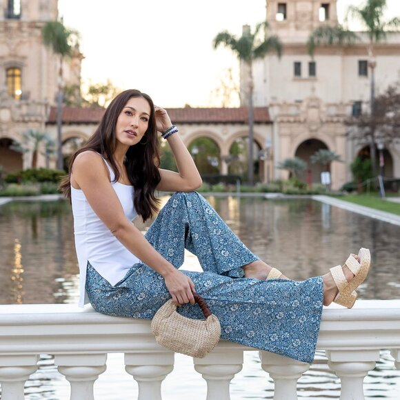 Blue Floral Patterned Printed Resort Pants - Picture 5 of 6